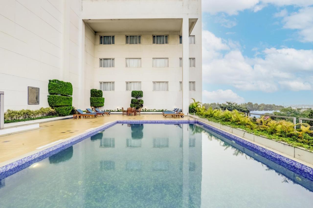 Lemon Tree Hotel Electronics City Kammasandra Dış mekan fotoğraf