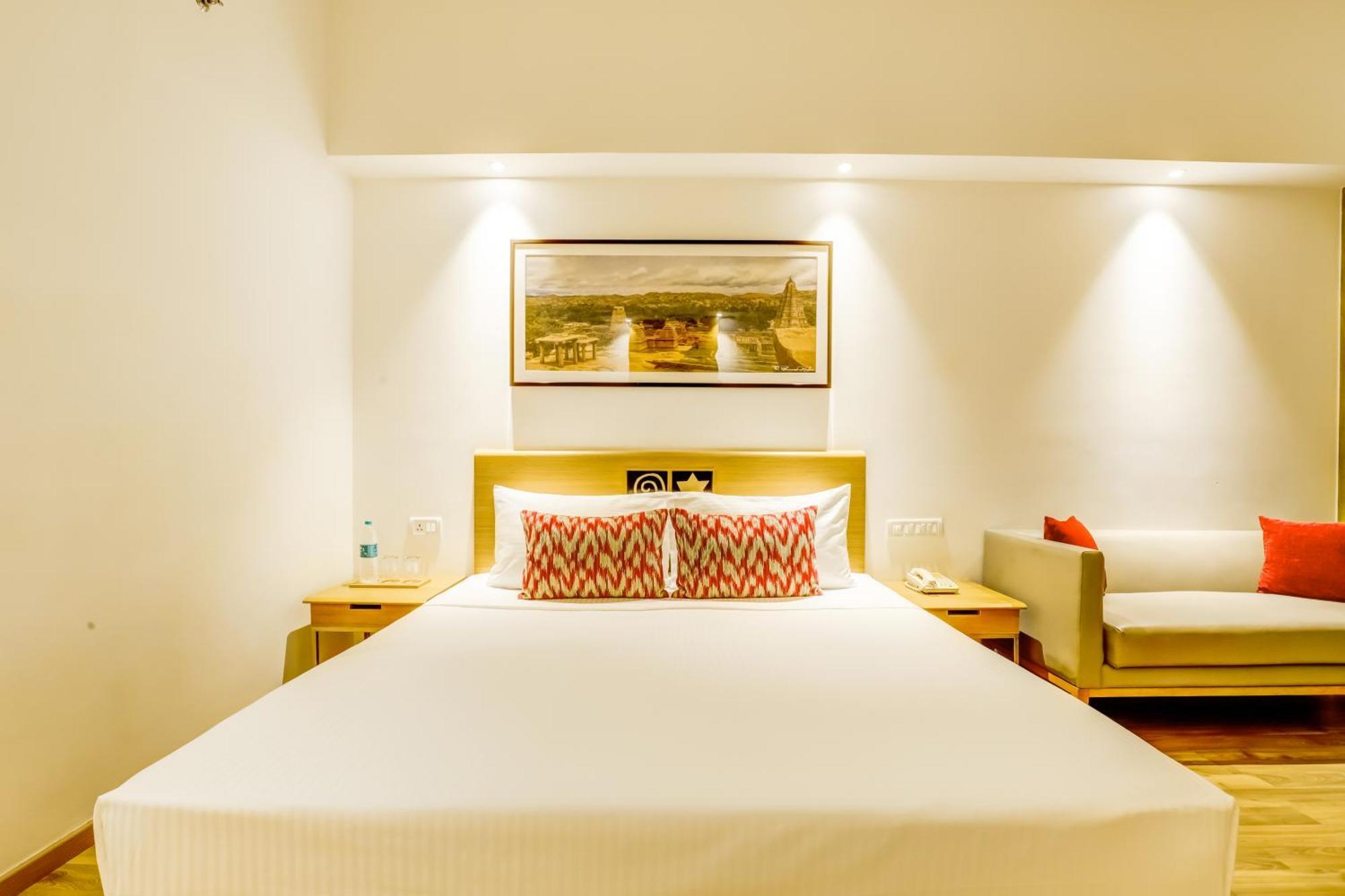 Lemon Tree Hotel Electronics City Kammasandra Dış mekan fotoğraf
