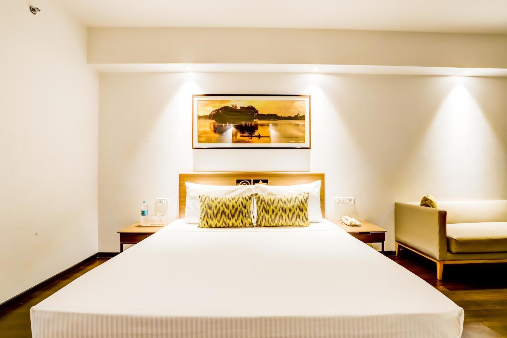 Lemon Tree Hotel Electronics City Kammasandra Dış mekan fotoğraf